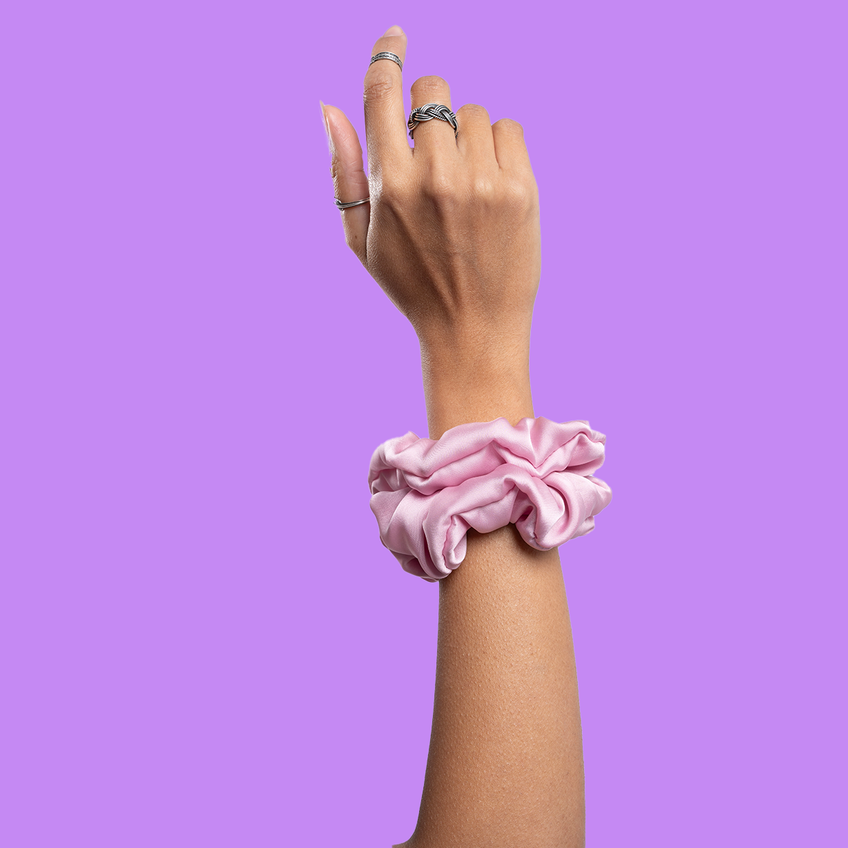 hair tying
